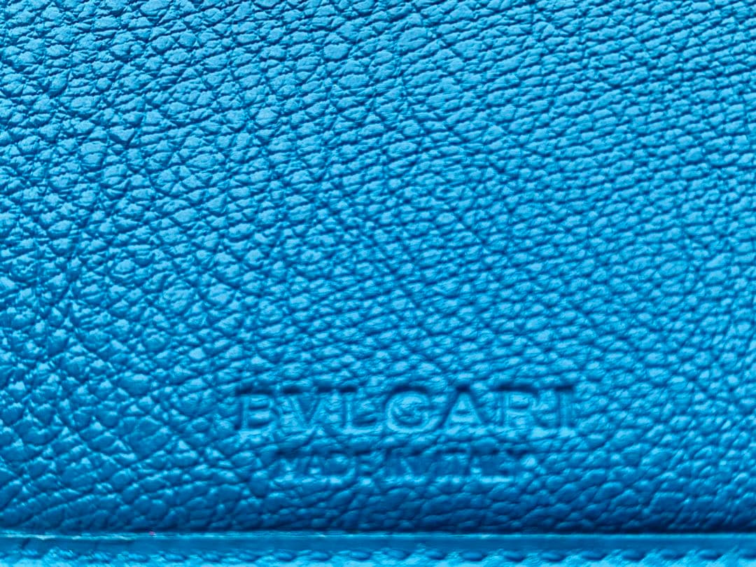 【タイムセール】美品　希少BVLGARI 青レザーカードケース　名刺入れ　箱付き