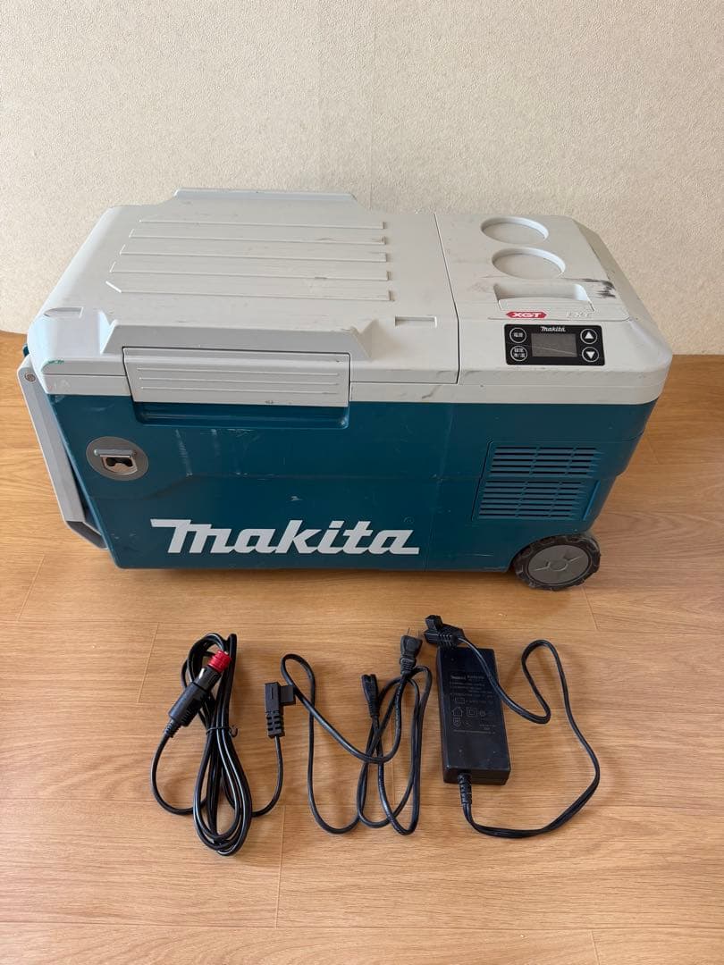 マキタ 充電式保冷温庫 CW001G
