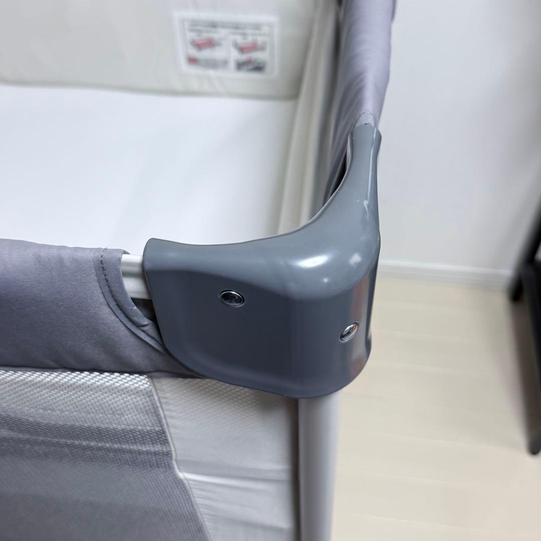 ココネルエアー AB アップリカ　ベビーベッド　グレーベアー