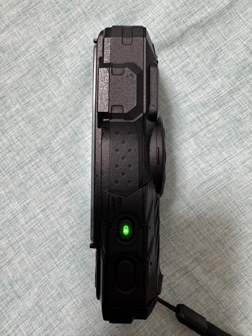 【美品】RICOH WG-40 防水デジタルカメラ メモリ64GB付き