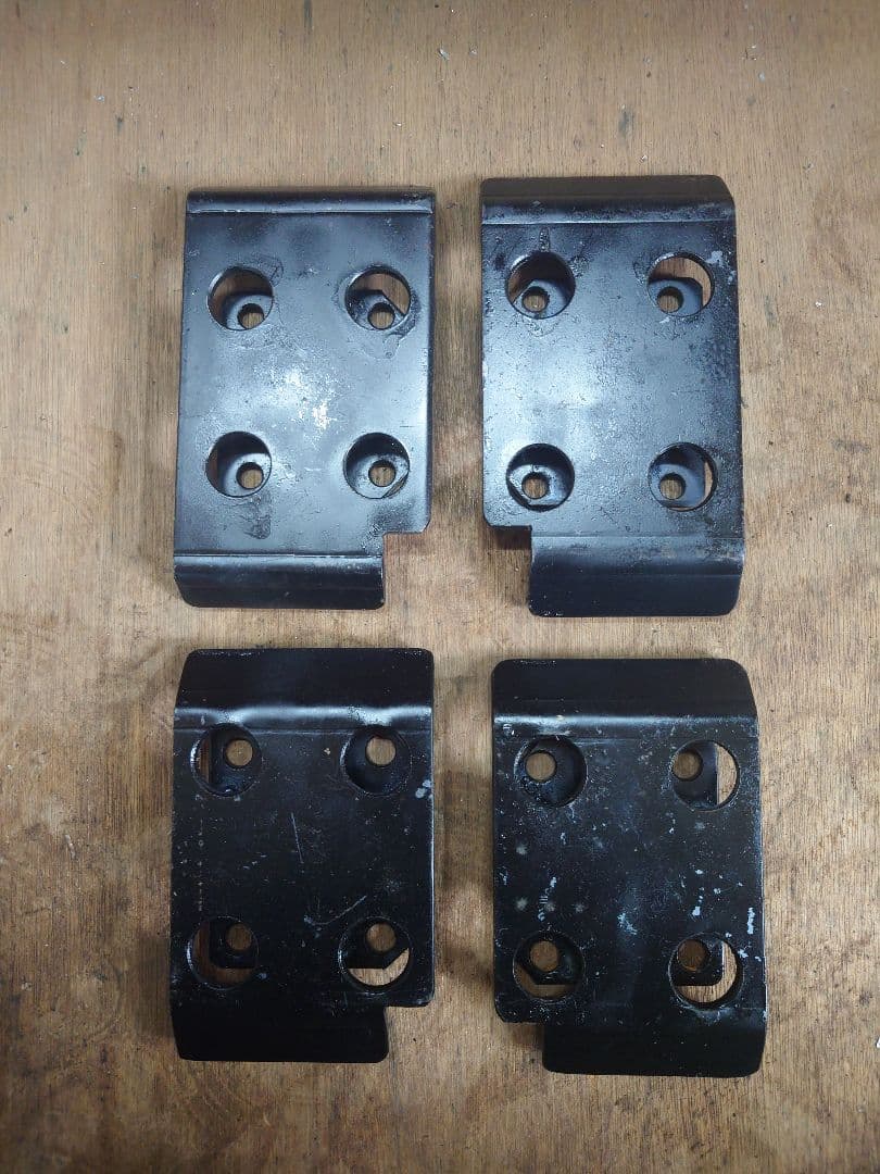 ジムニーja11スプリングシートガード