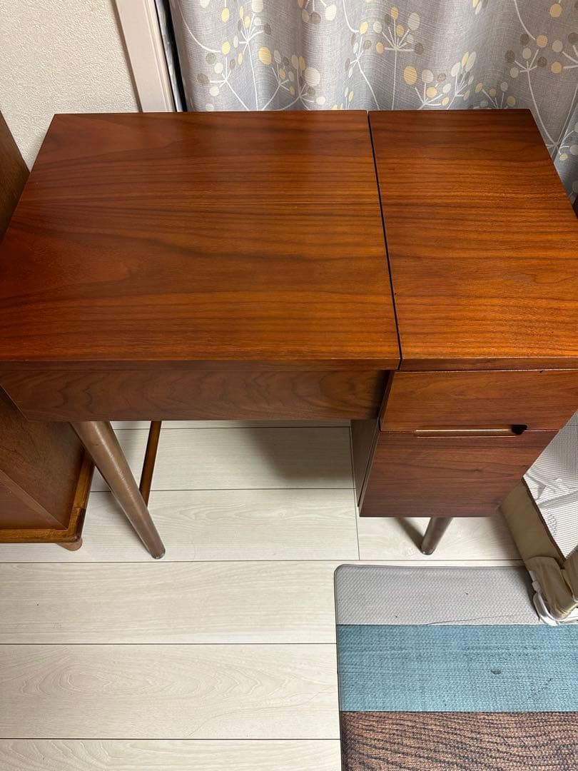 ふ*み様 emo. エモ ドレッサー ウォルナット　ミッドセンチュリー