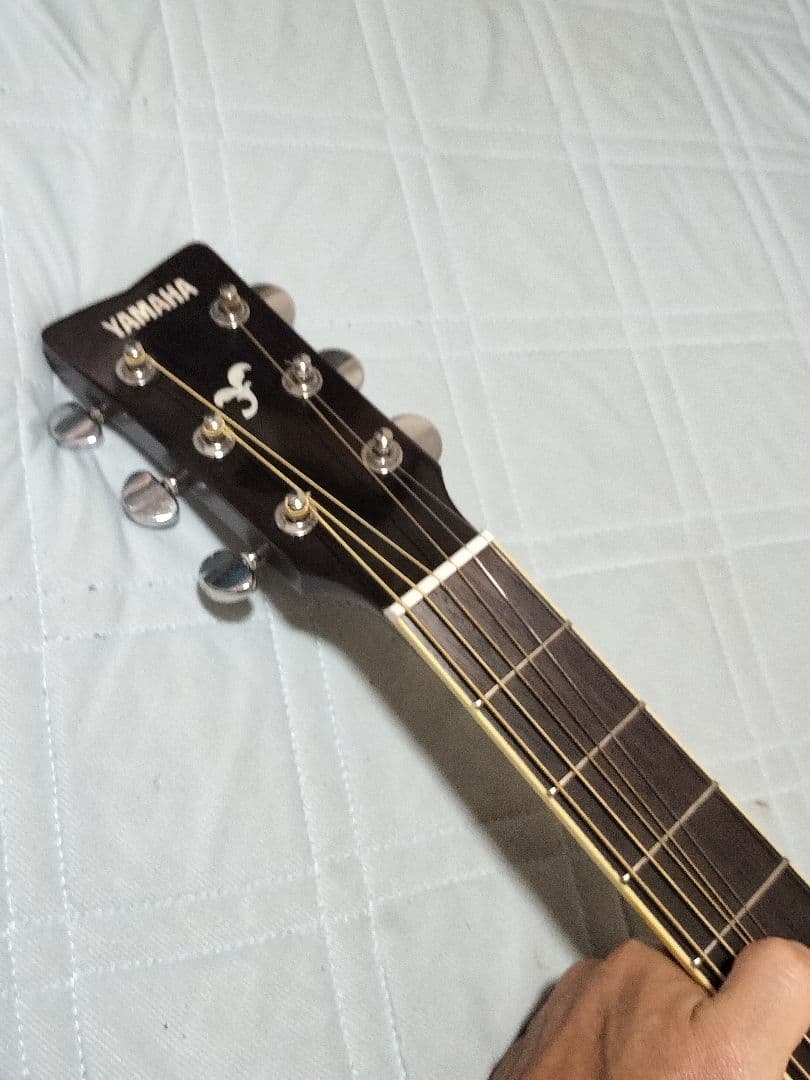 YAMAHA FS-720S TOP単板 ギター 小ぶり ヤマハ ケース付