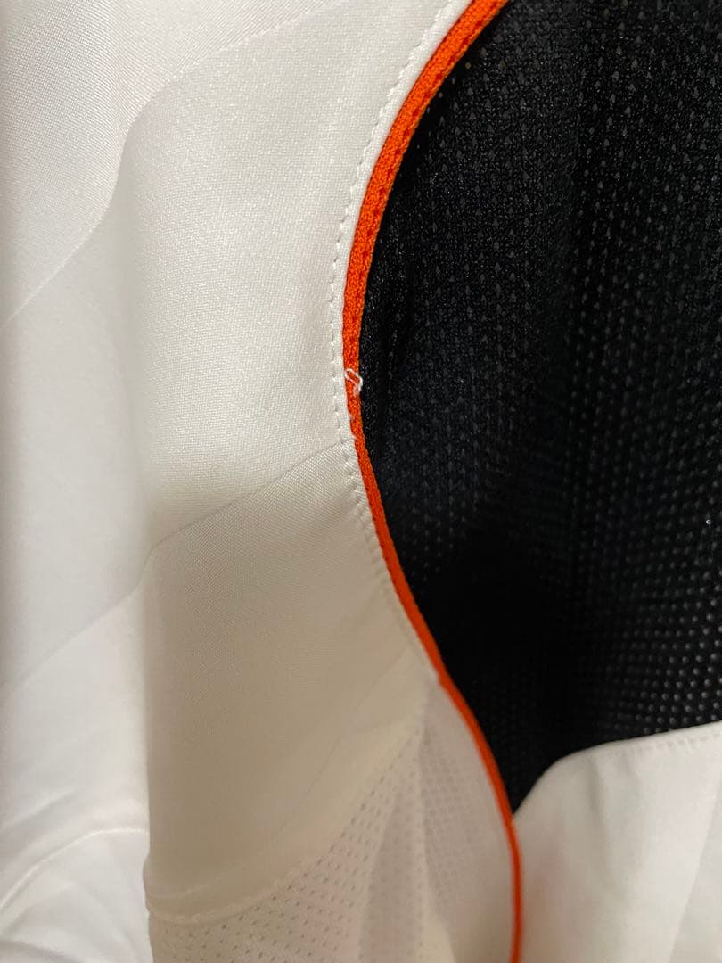 04-06　バレンシア　1st,3rdユニフォーム　ビセンテ・ロドリゲス