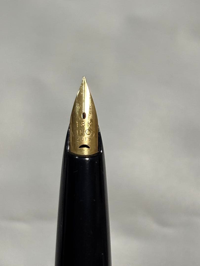 PILOT '70s 新品 Elite 万年筆 18K SOFT