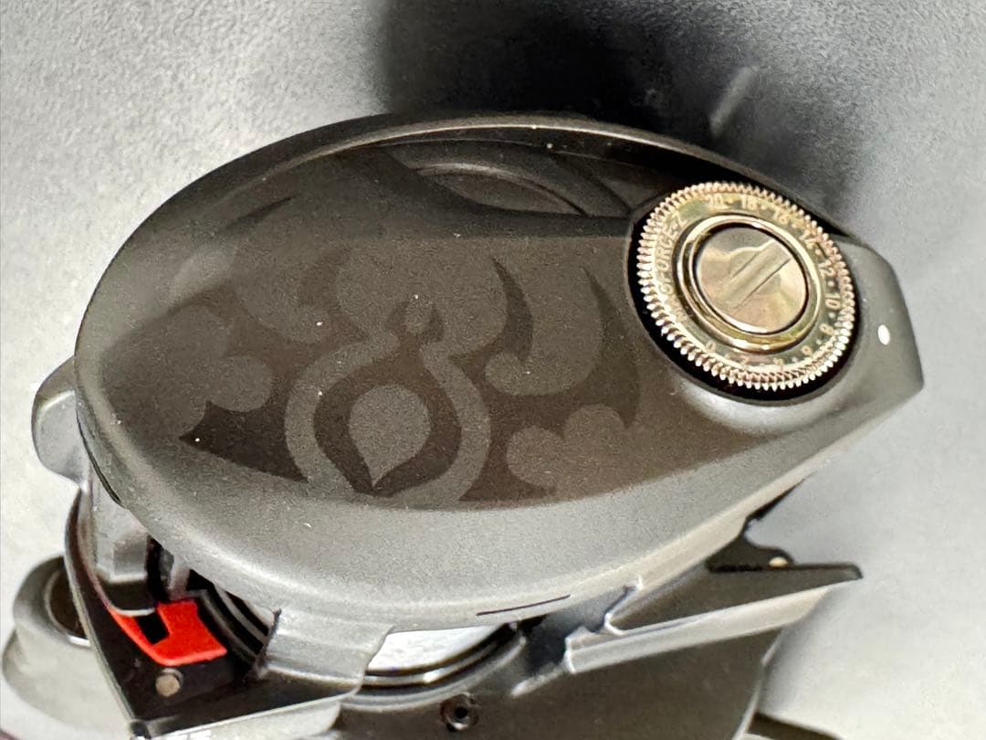 ダイワ19タトゥーラ100XHL中古美品