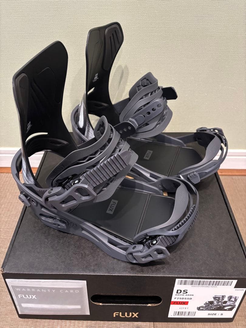 FLUX バインディング DS 限定 リミテッド コレクション Sサイズ