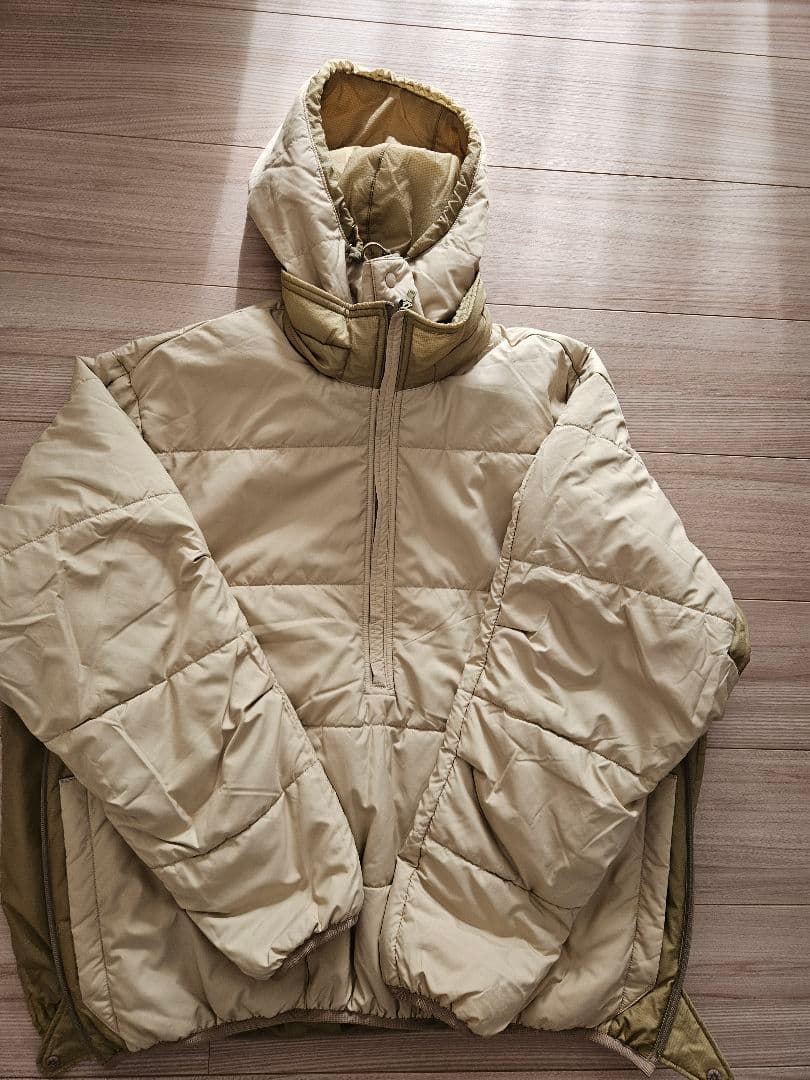 ジャケット・アウター Tech Reversible Pullover Puff Jacket