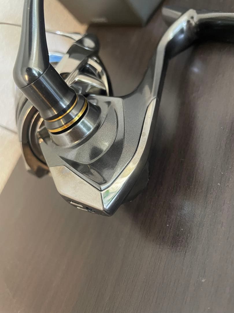 シマノ　24 ツインパワー 4000XG