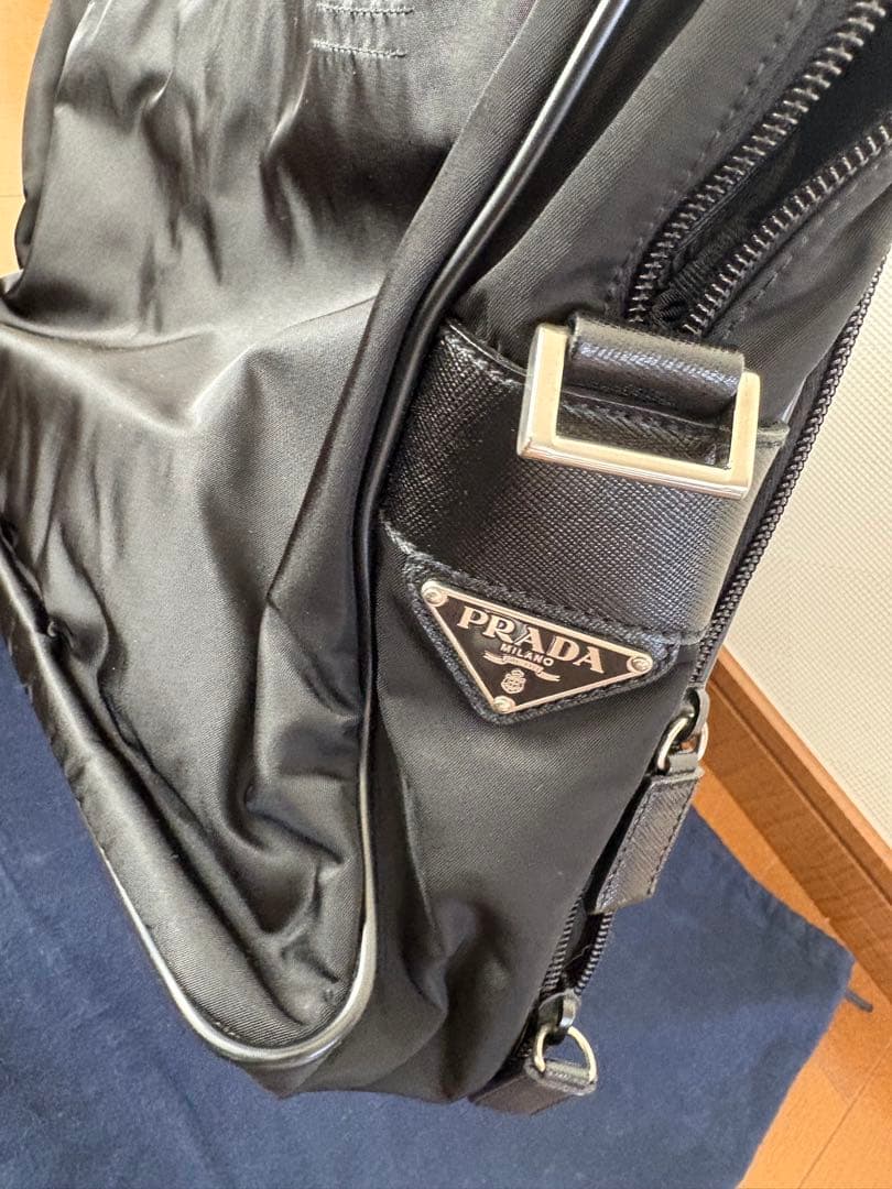 PRADA プラダ ビジネスバッグ ブリーフケース ナイロン 三角ロゴ 黒