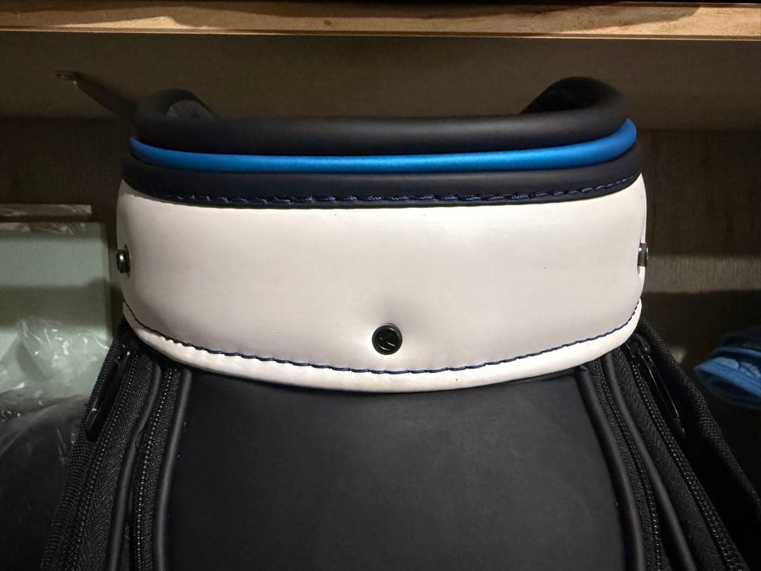 TaylorMade SIM2 キャディバッグ ゴルフバッグ