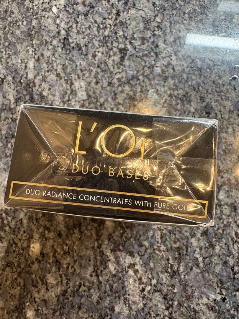 ★新品迅速発送ゲランロールエッセンスエクラ 30ml 2点セットGUERLAIN