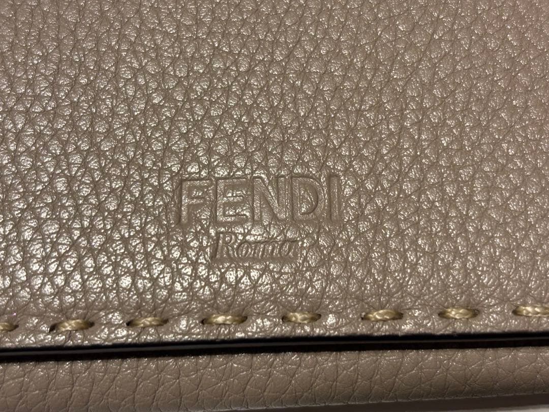 ☆FENDI☆フェンディ⭐︎名刺入れ⭐︎
