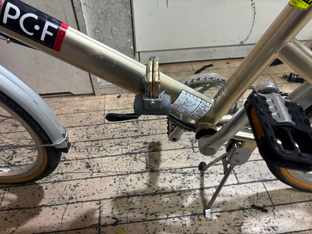 BRIDGESTONE picnica PCF 折りたたみ自転車 ゴールド