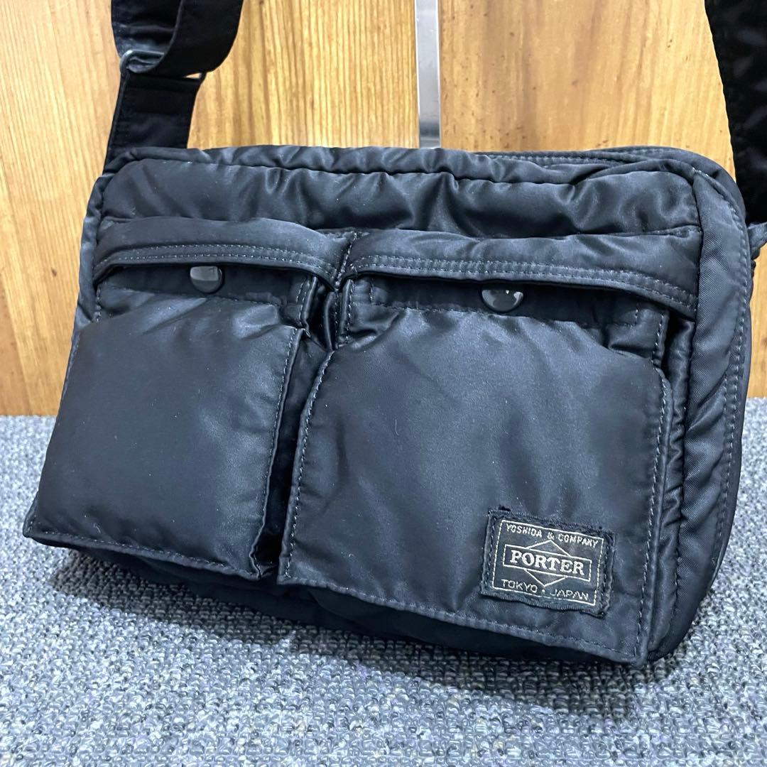 美品 廃盤品✨ PORTER タンカー ２層 ブラック ショルダーバッグ