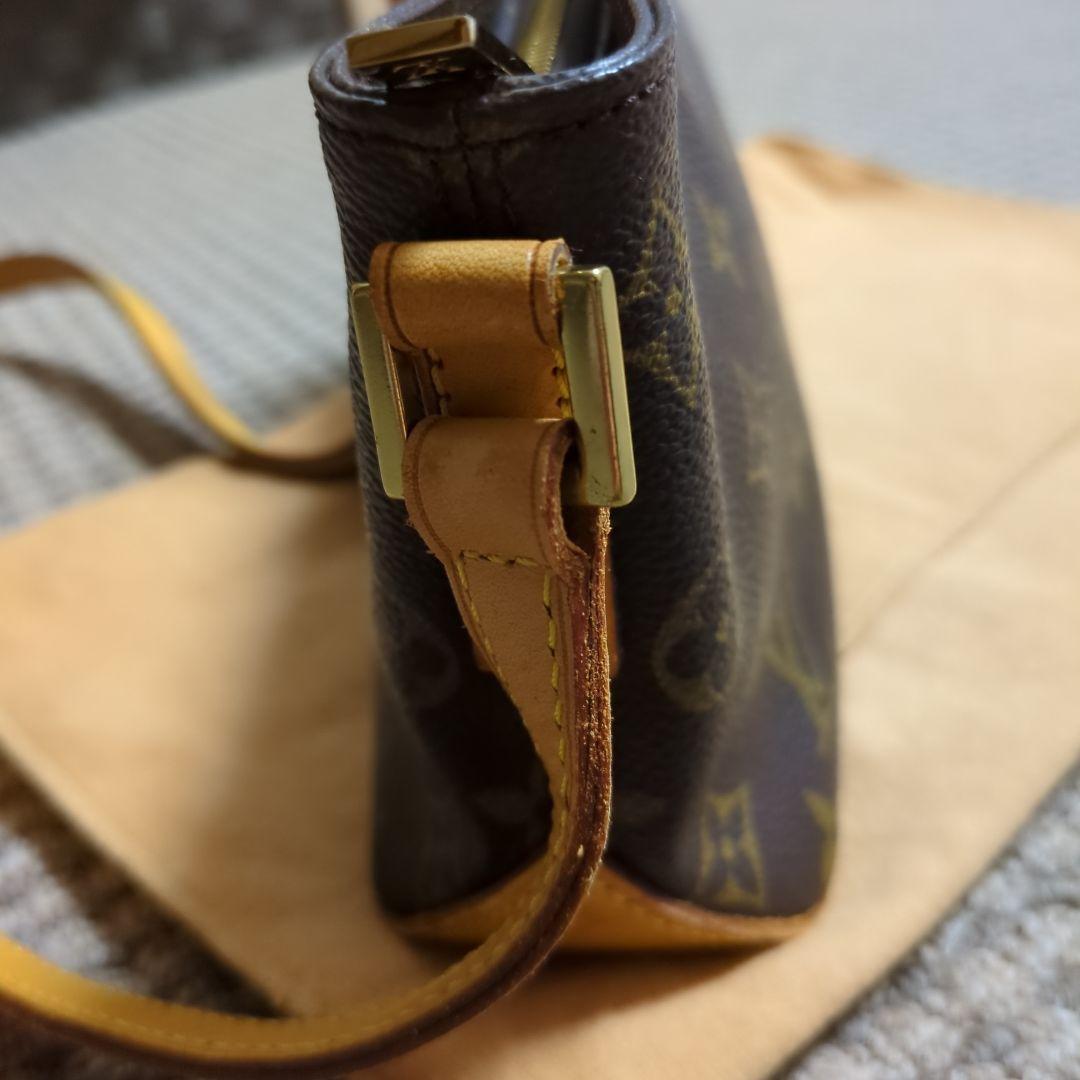 ルイ・ヴィトン モノグラム トロター　ショルダーバッグ　斜めがけバッグ