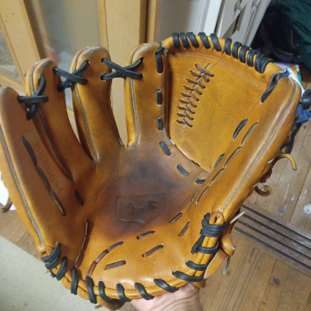 Under Armour 硬式野球グローブ 左投げ