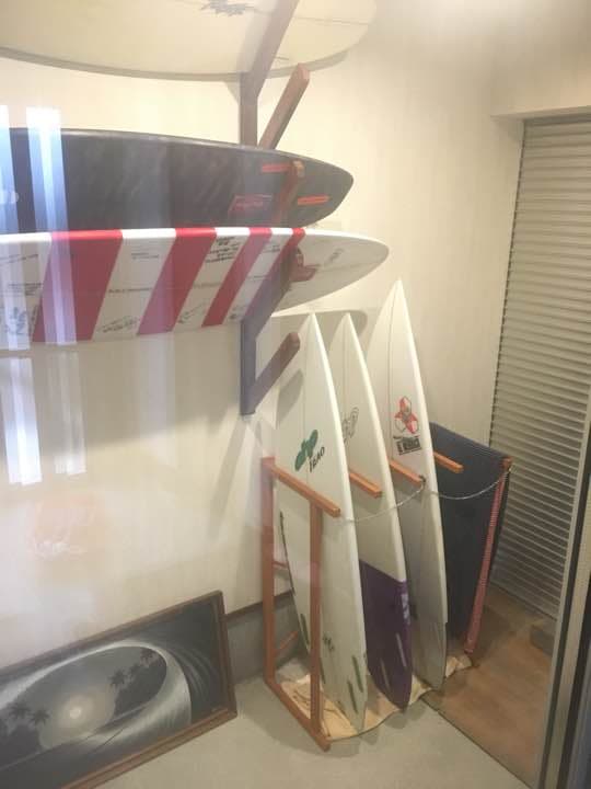 売切　特別特価 サーフボードラック マホガニー色 完成品