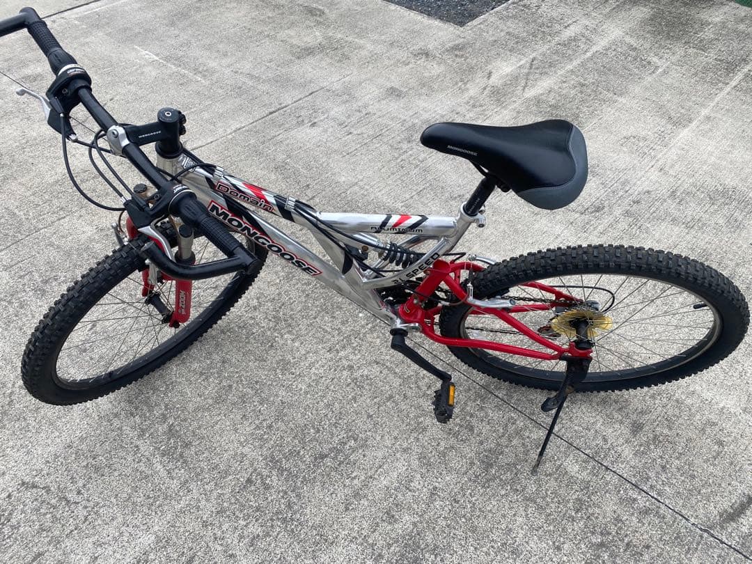 ひろ　NON Domainダウンヒルマウンテンバイク