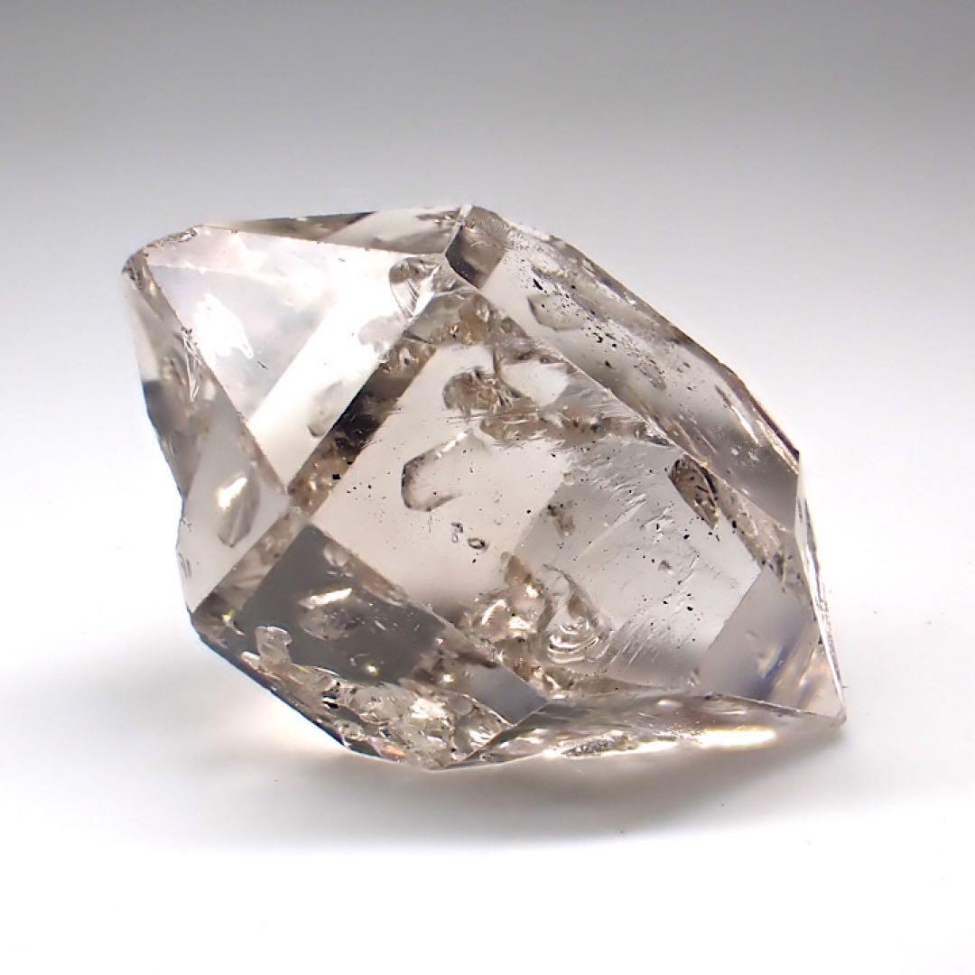 【パキスタン産】ライトスモーキーダイヤモンドクォーツ