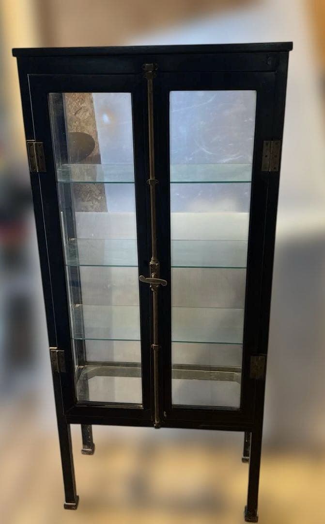 アンティーク　ガラスキャビネット　黒ケビント　医療棚　陳列ケース