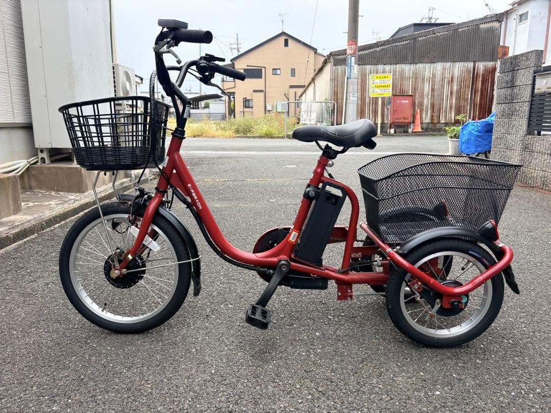 電動アシスト三輪自転車　BEPN18 赤色