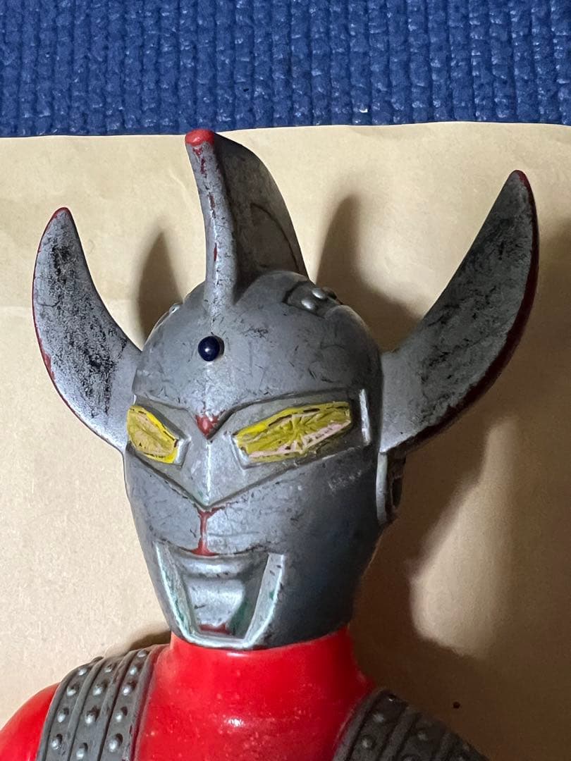 ウルトラマンタロウ　フィギュア