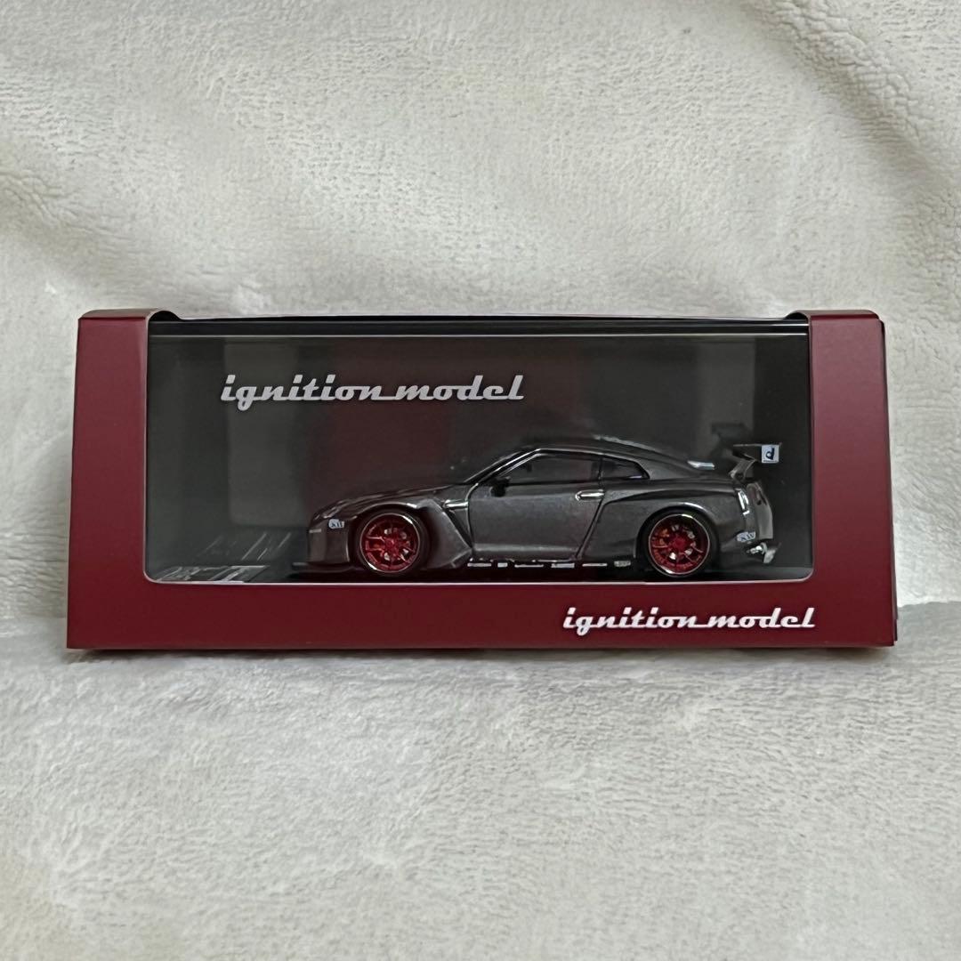 イグニッションモデル1/64 パンデム R35 GT-R ガン メタリック