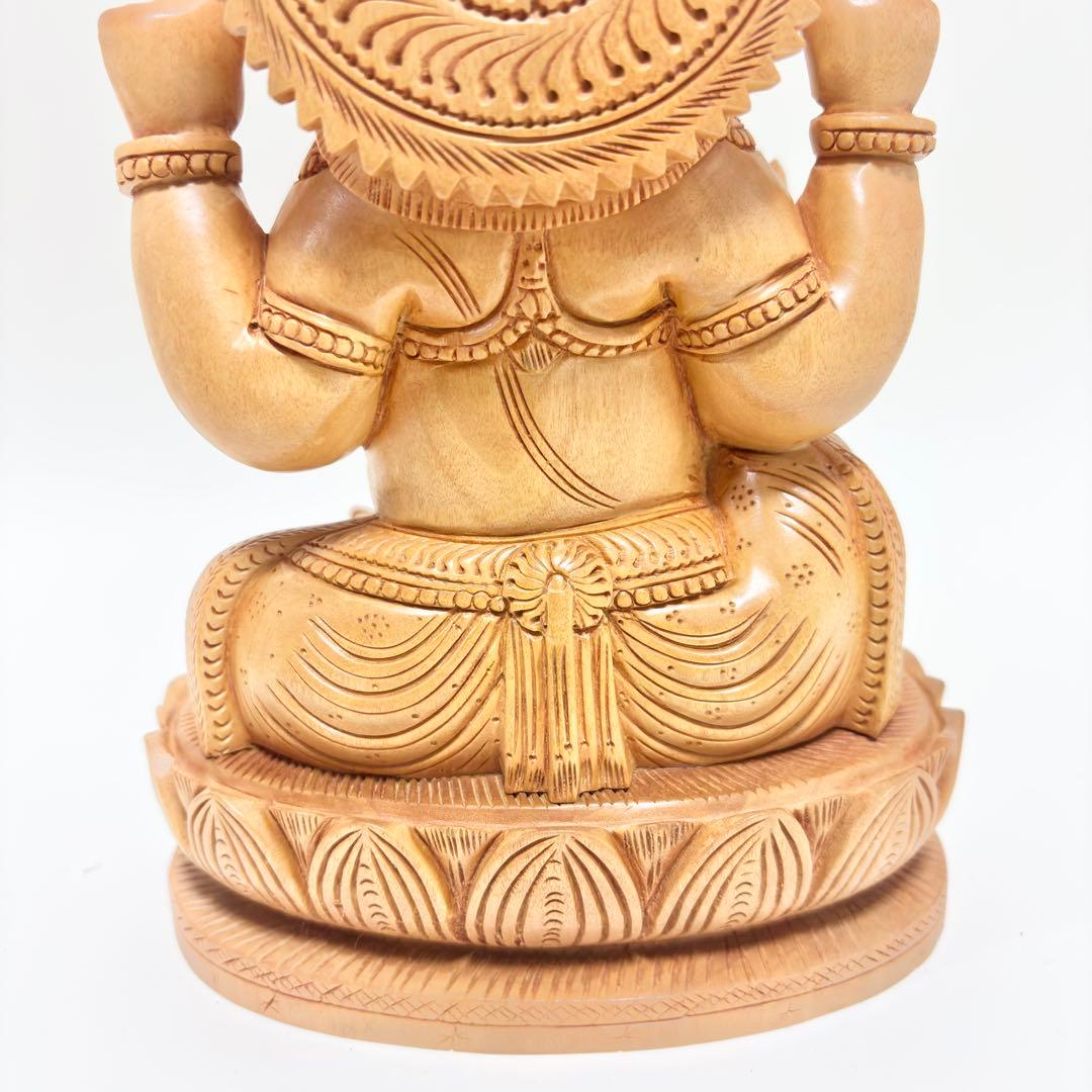 ま*こ様 【大】神木カダムウッド製　木製　ガネーシャ像 置物 約23cm