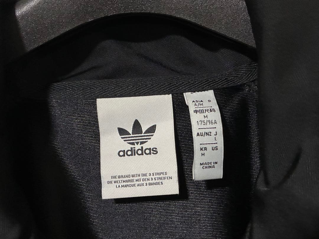 美品　ADILENIUM シーズン 2メガブレイク ジャケット　adidas