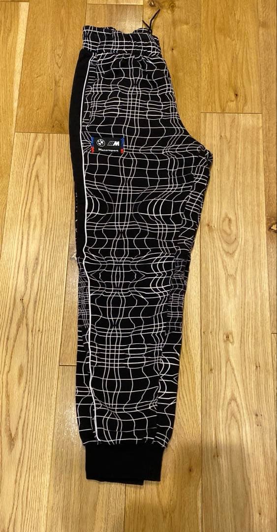 必見‼️PUMA✖️ 上下スウェット！