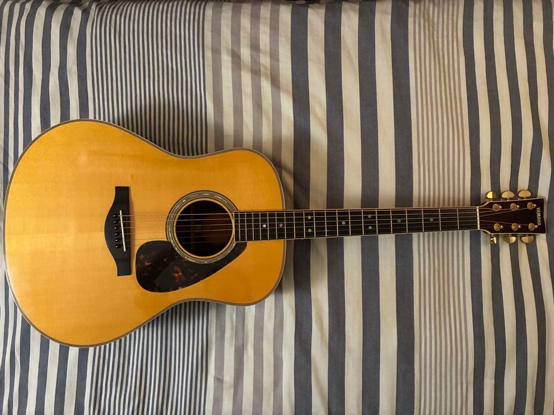 [美品] YAMAHA LL16 ARE 純正ケース付き　アコースティックギター