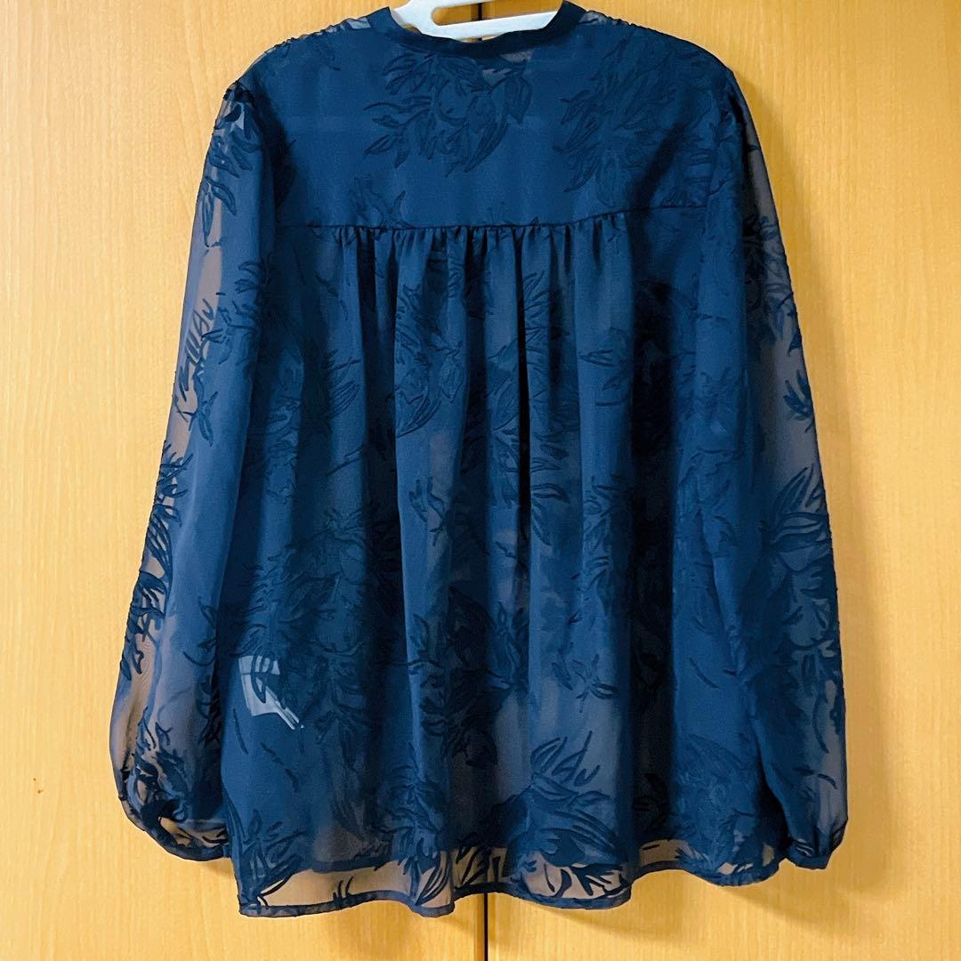 スキッパーネックオパールブラウス ネイビー アニュアンス