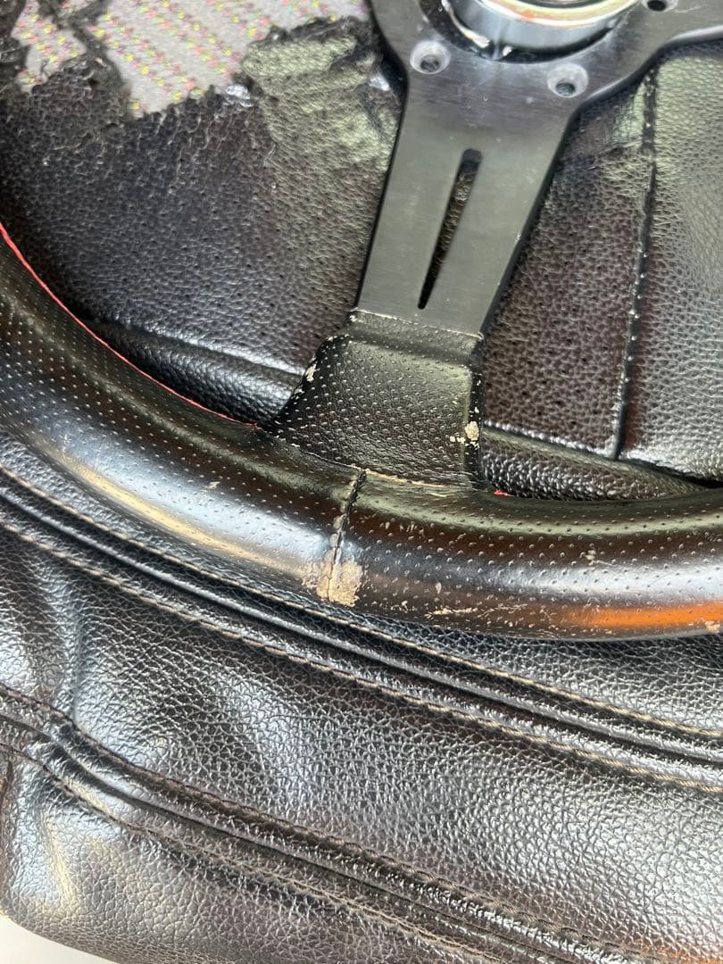 ナルディ　ステアリング　黒