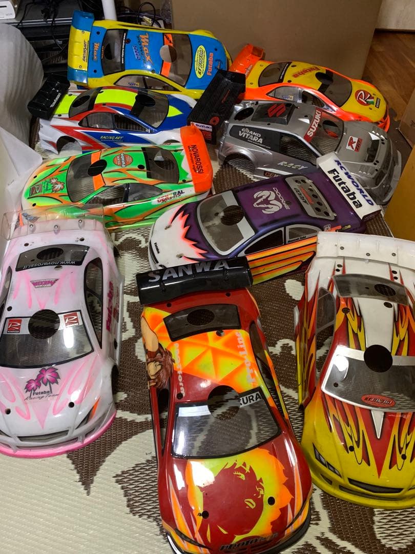 チユンンン様【ラジコン ボディー 11個セット】 まとめてセット　ジャンク