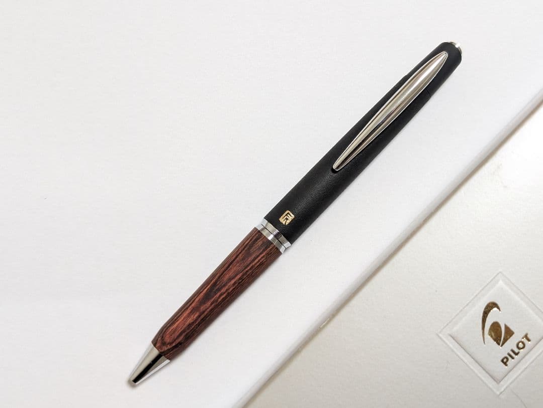 Pilot　ふみ楽　南部鉄　廃盤ボールペン　回転式