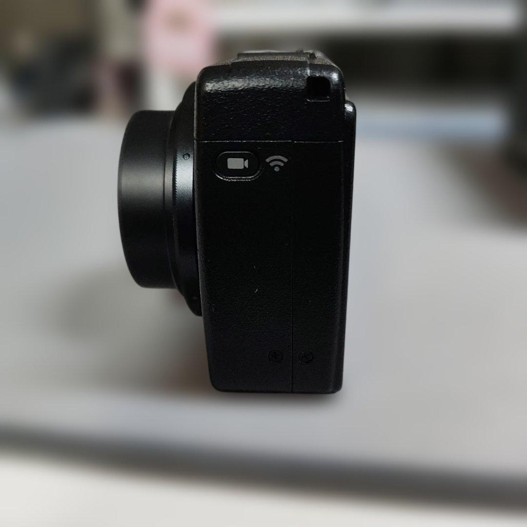 【ミニファインダー、レンズキャップ付属】RICOH GRⅢ　ショット数1228枚