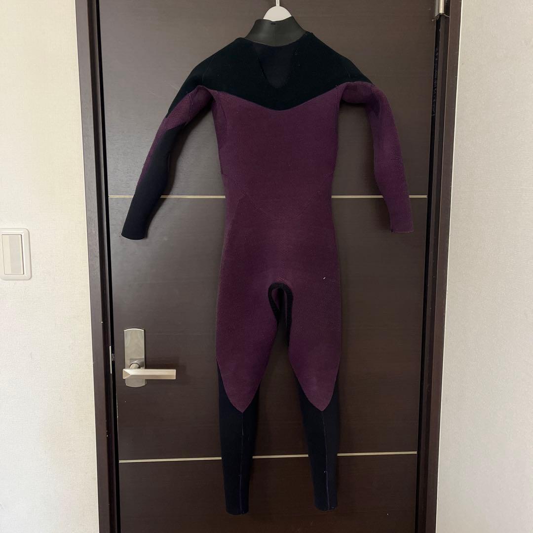 キッズフルスーツ　REVOLUTIONセミドライスーツ