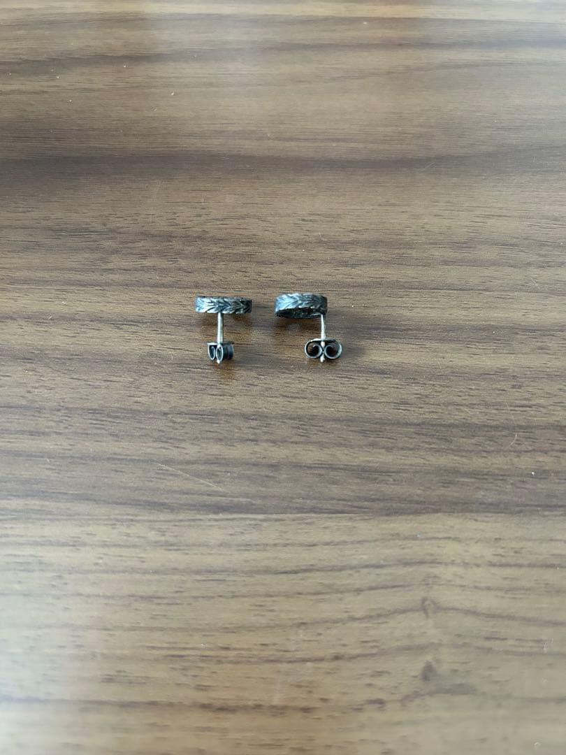 GUCCI シルバー ピアス(両耳用)