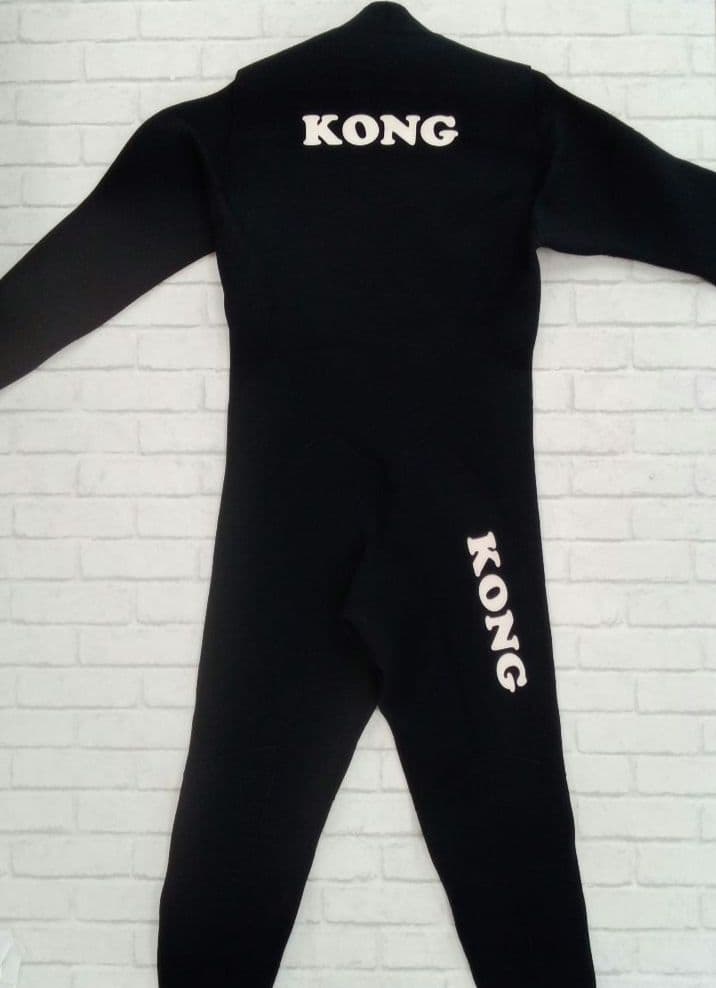 D955　KONG　コング　ウェットスーツ　フルスーツ　マリンスポーツ