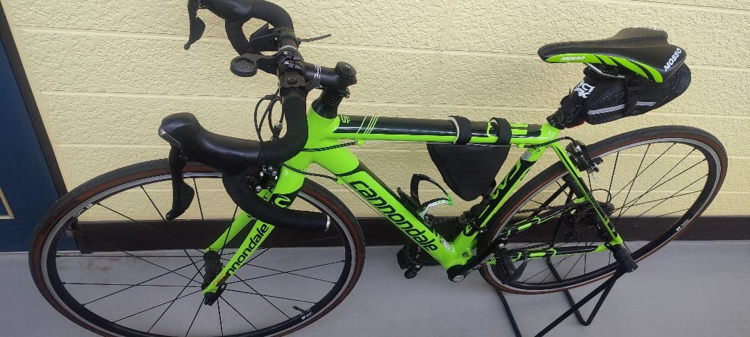 Cannondale ロードバイク CAAD8グリーン105コンポDTswiss