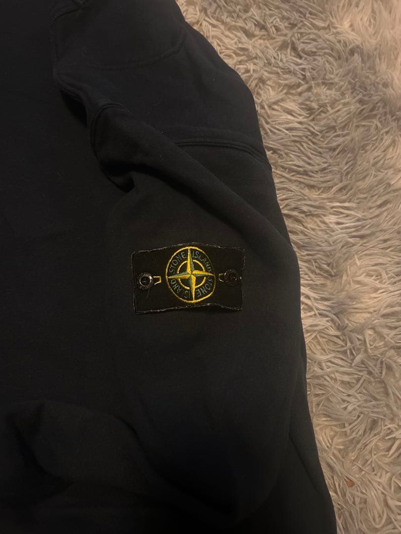 ストーンアイランド スウェット