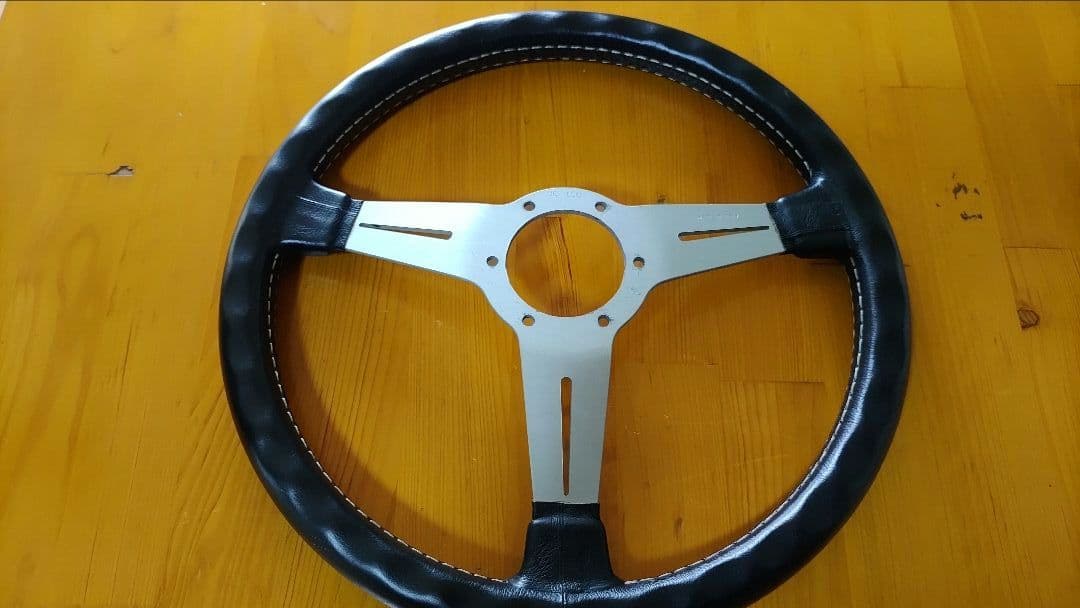 Nardi ステアリング 3スポーク ブラック