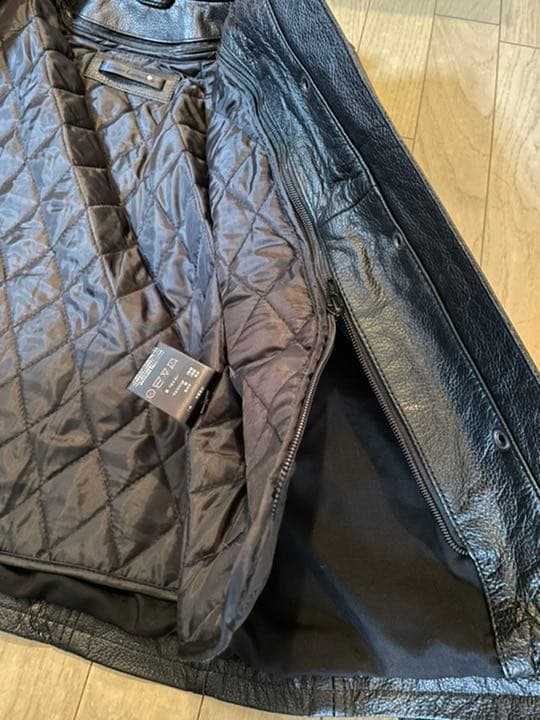 レディース:バイク新品未使用プロテクター入りライダーズジャケット 。