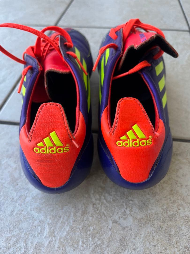 【超レア】サッカースパイク　adidas f50 sg 28cm