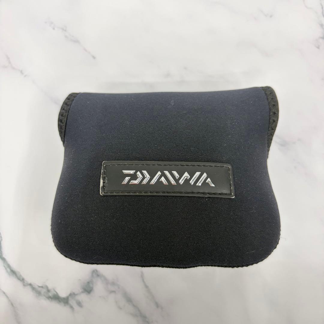 ダイワ　PLAISO 2500H-LBD リール　釣竿　釣具　釣り　中級者向け