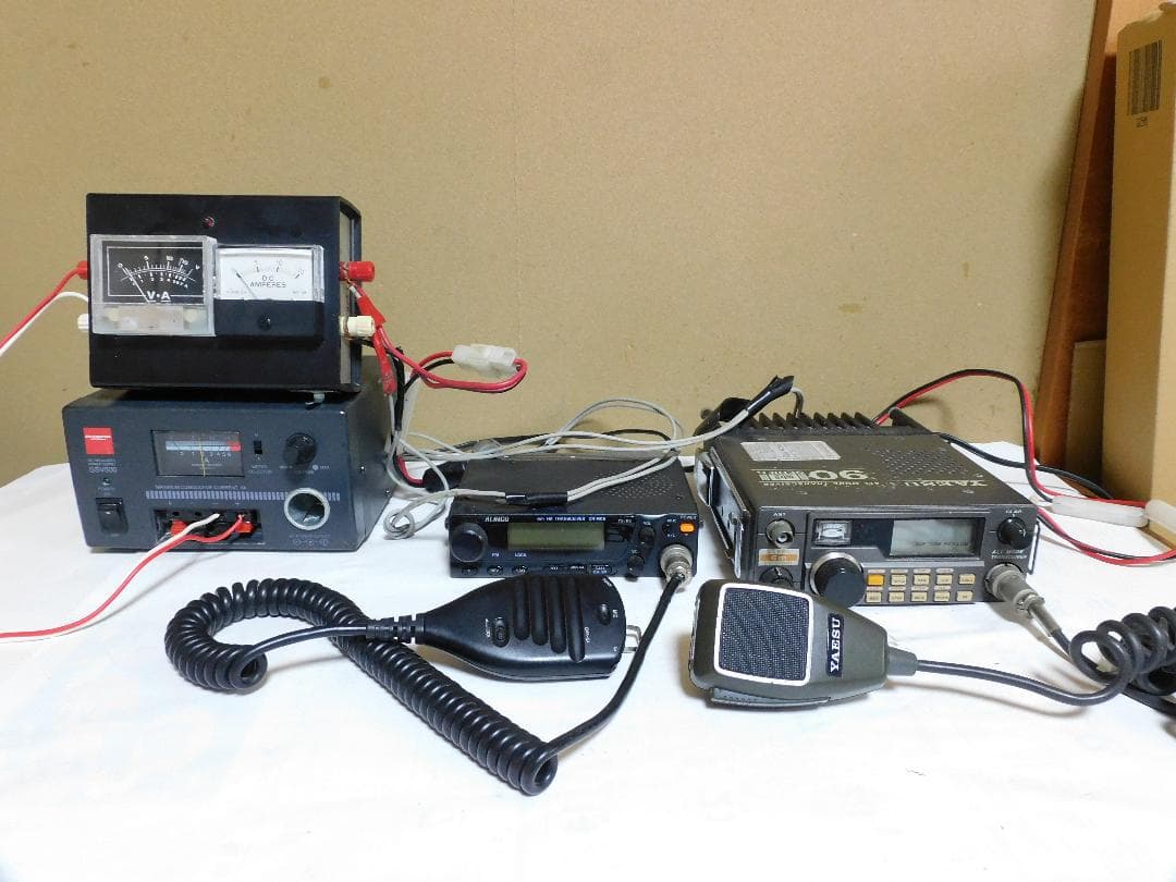 アマチュア無線機FT-690mkⅡ、50MHzオールモード、リニアとTSQL付き