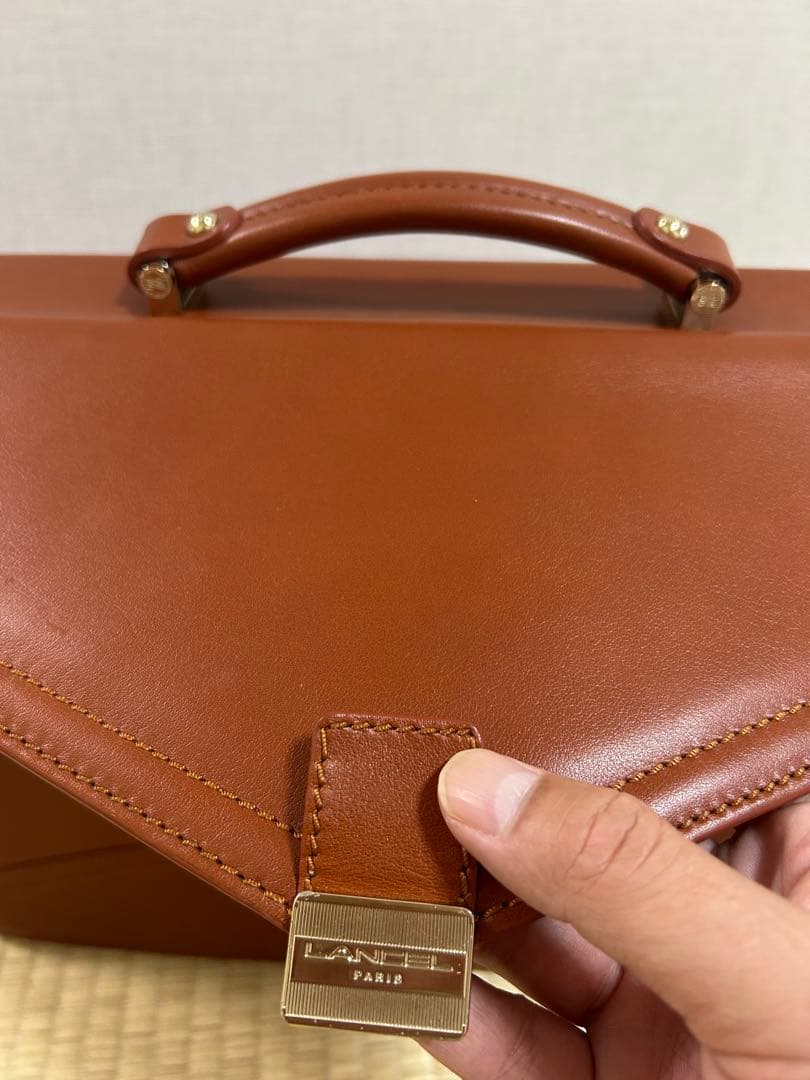 LANCELランセル ブラウンレザー ビジネスバッグ