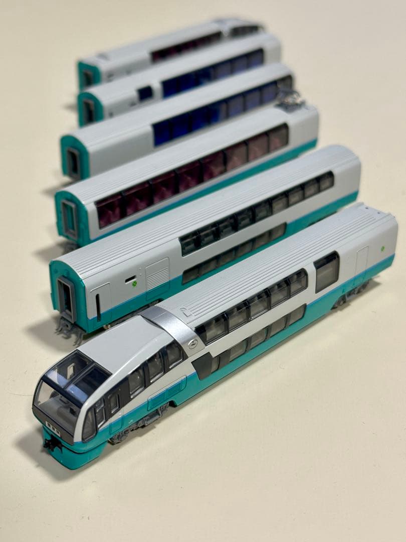 KATO 251系スーパー踊り子新塗色6両基本セット