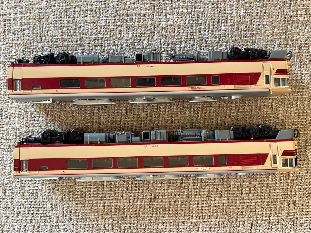 HOゲージ１６番　キハ82系10両　カトー